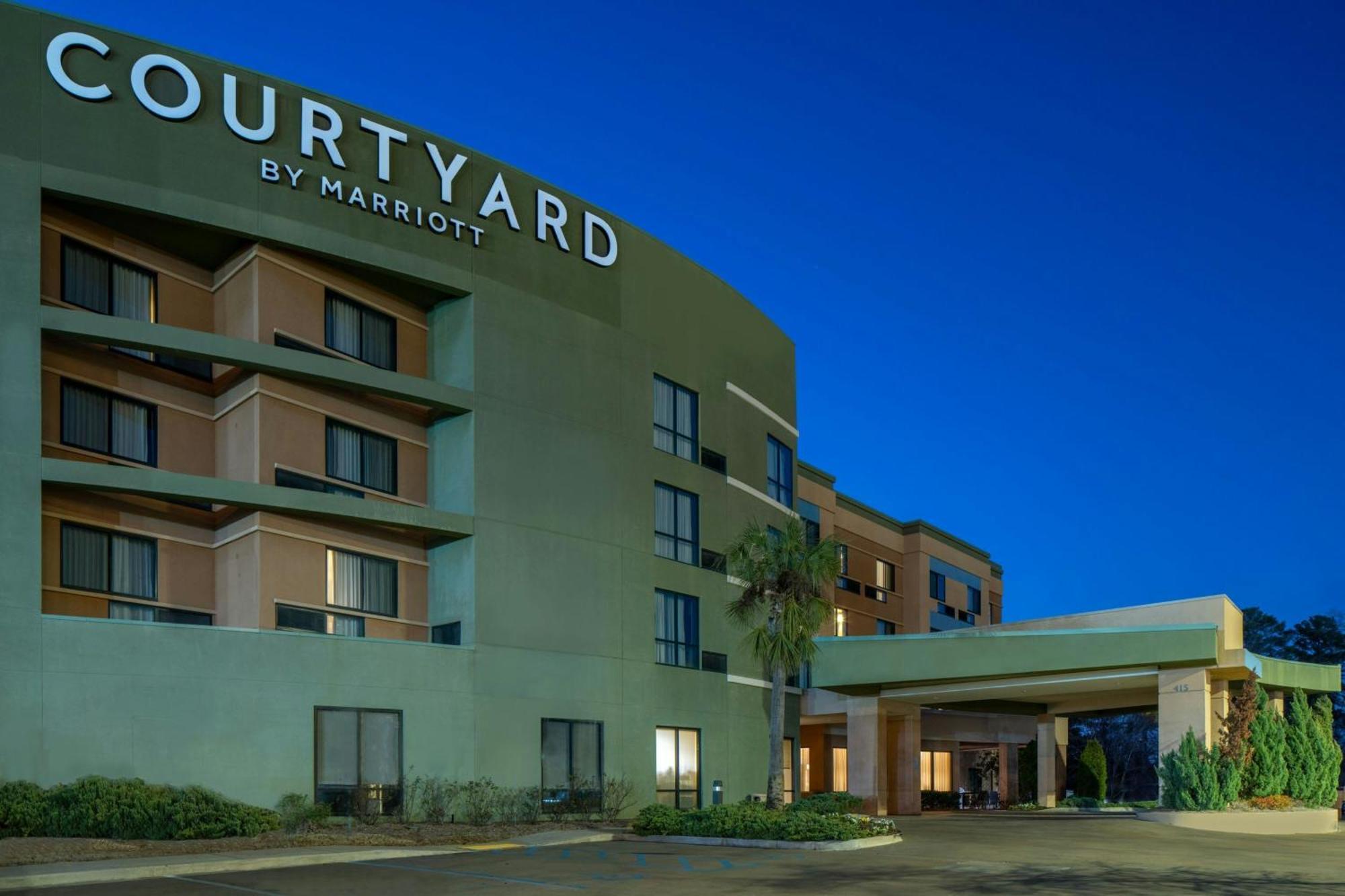 Courtyard By Marriott Jackson Airport/Pearl Hotel Bagian luar foto
